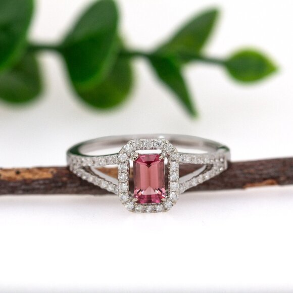 Pink Tourmaline Ring in 14K Solid Gold with Natural Diamond Accents - Picture 5 of 8